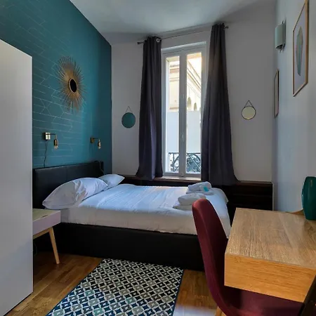 Apartment Chateaubriand - Champs Elysees 6p